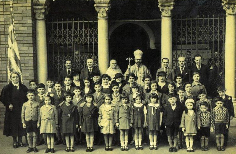 Greek Afternoon School Holy Trinity c1935.jpg