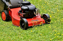lawn-mower-2408925_960_720