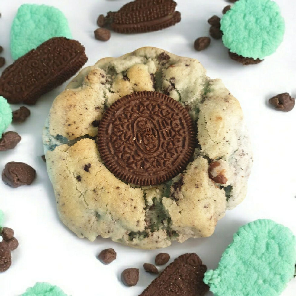 Mint Oreo Chocolate Chip Cookie
