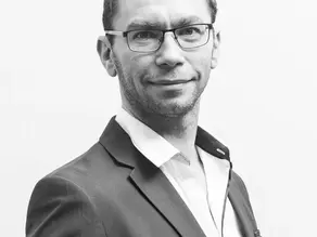 Julien MONNIER – Avocat à Nantes s’appuie sur l’expertise d’ADOC Solutions pour la numérisation de ses documents
