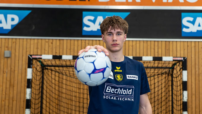 U17-Kapitän Julian Steinert