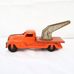 Tin Plate Toy Tow Truck Red/Green