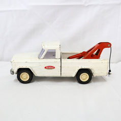 Tonka NZ Made Jeep Tow Truck