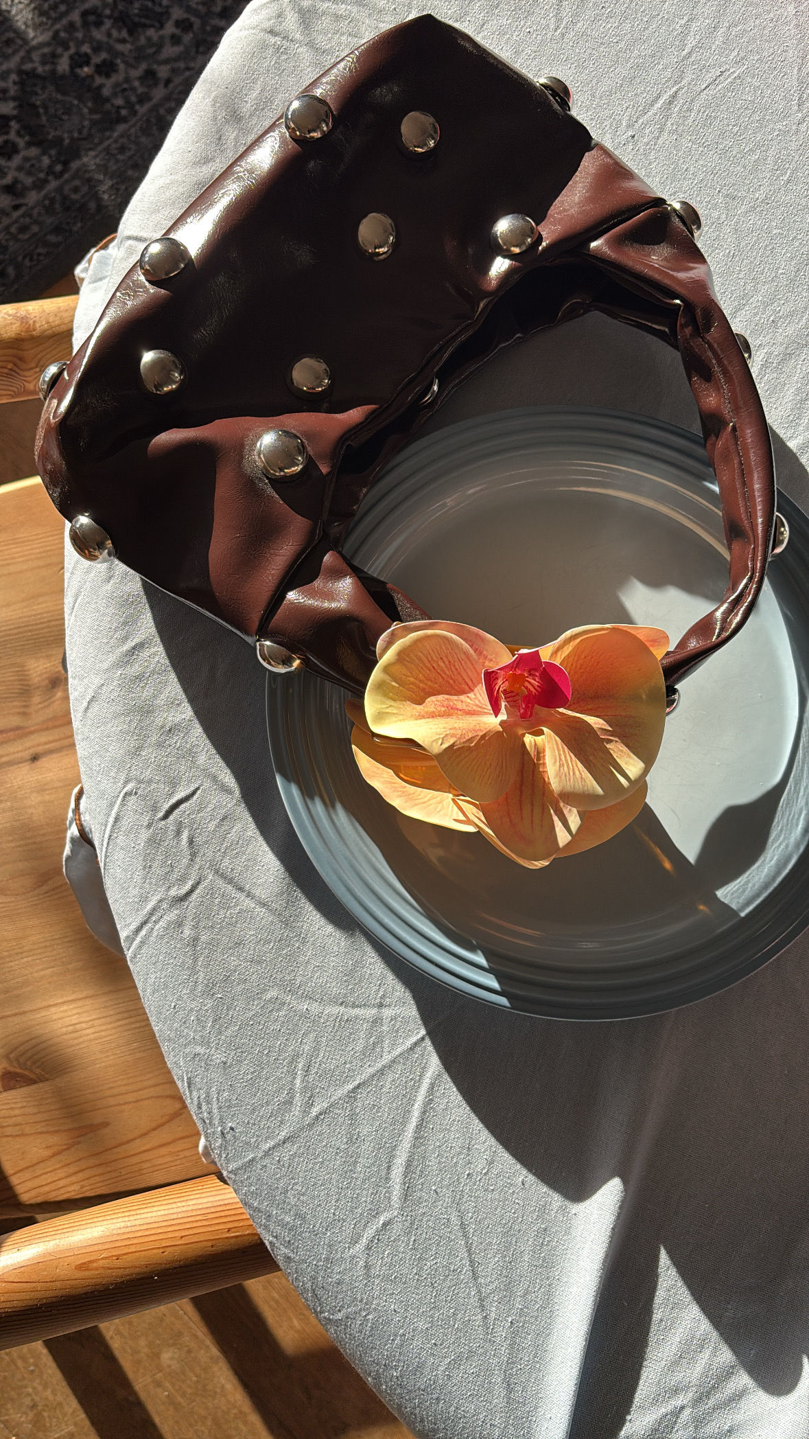 Soft Yellow Orchid hairclaw 2