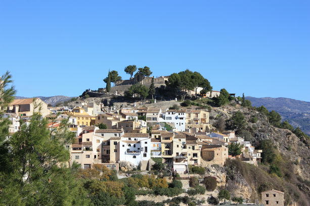 Hillside house of Polop