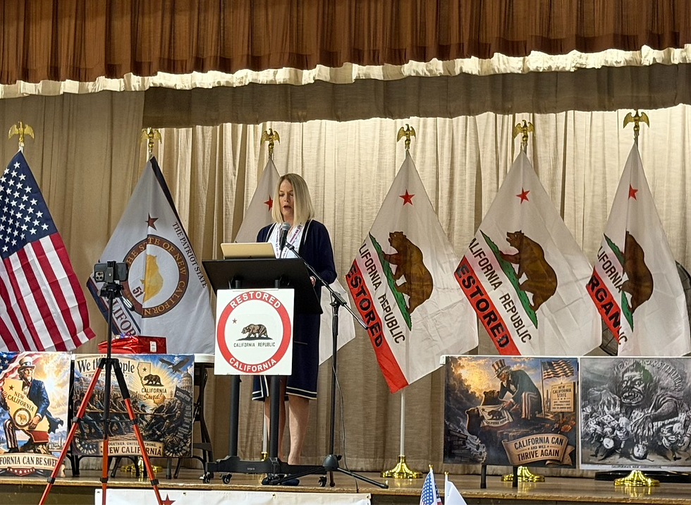 Simone Anderson instructs the attendees at the New California State convention.