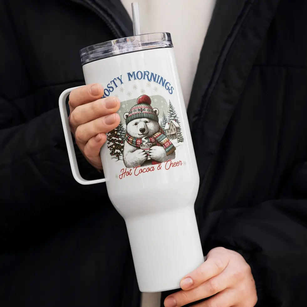 Mug isotherme ours polaire l'idée de cadeau parfaite pour Noël. Un modèle en acier inox personnalisé avec un design imprimé.