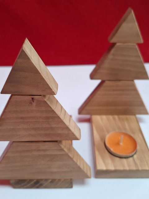 Thumbnail: Christmas Tree Tea Light Holder
