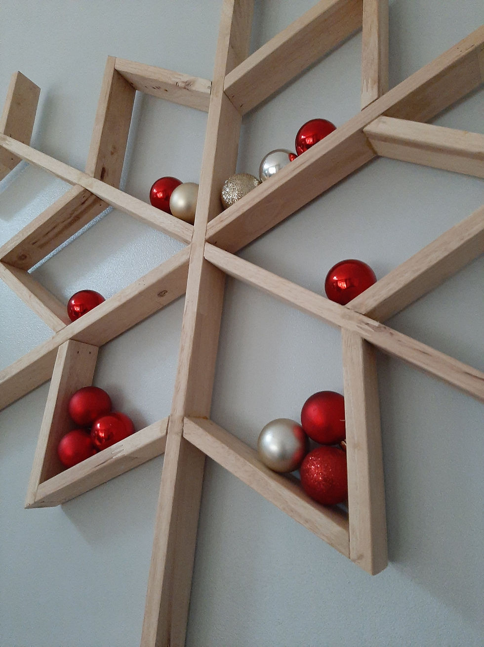 Thumbnail: Large wall hanging snowflake decoration