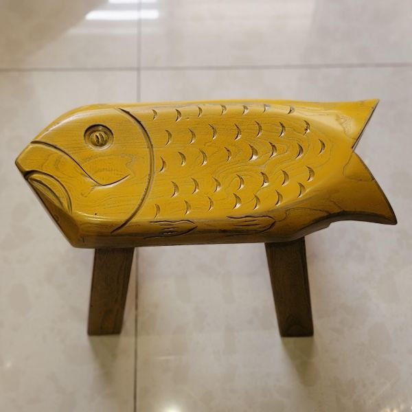 Thumbnail: Fish Stool