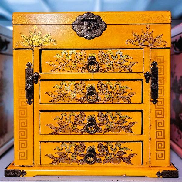Thumbnail: Hupo Jewellery Box with Mirror