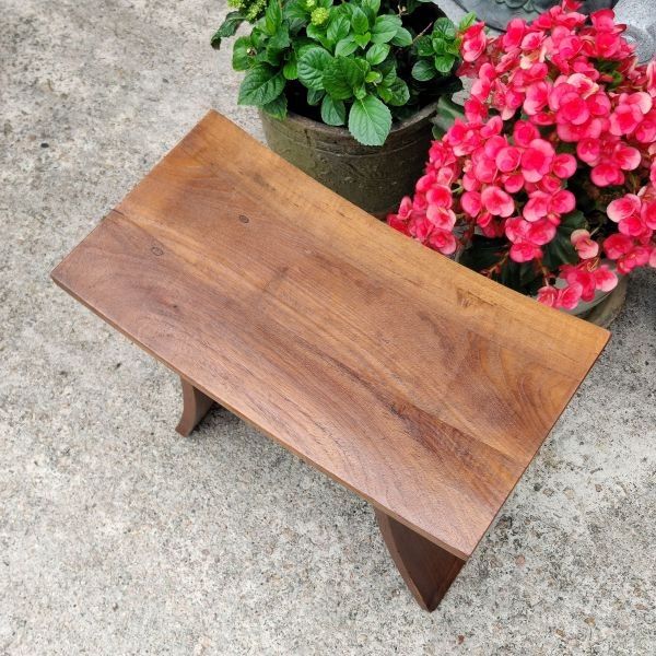 Thumbnail: Zen Stool