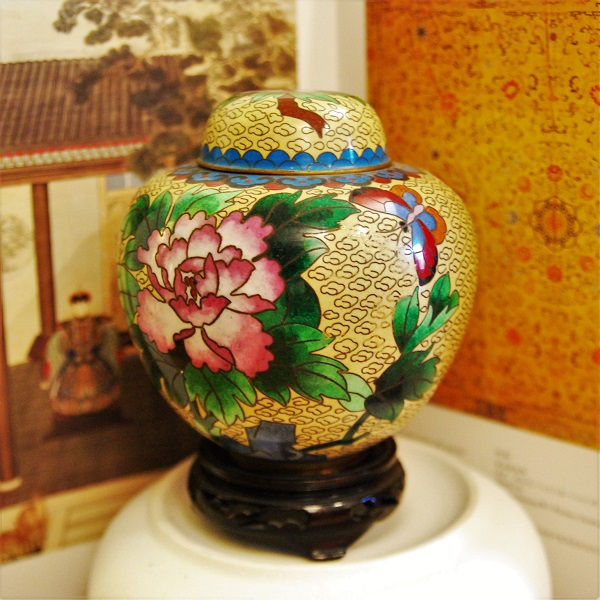 Thumbnail: Cloisonné Ginger Jar - Cream