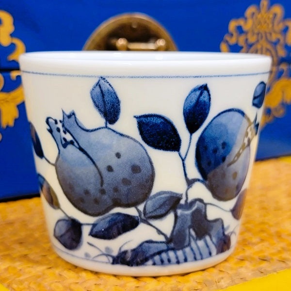 Thumbnail: Blue and White Porcelain Cups
