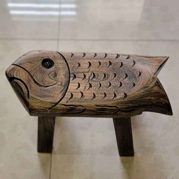 Thumbnail: Fish Stool