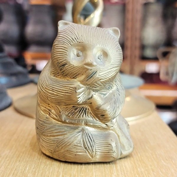 Thumbnail: Panda Eating Bamboo