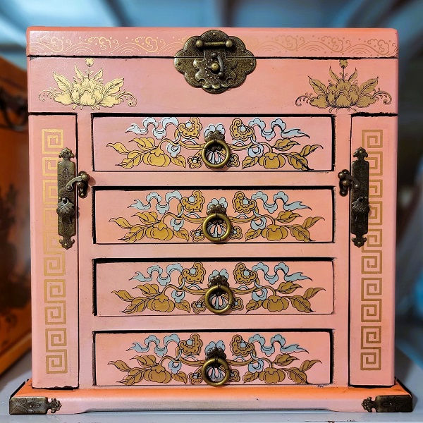 Thumbnail: Hupo Jewellery Box with Mirror