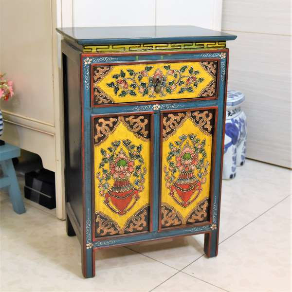 Thumbnail: Chamdon Night Stand