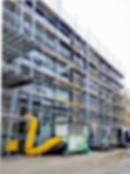 mobile-waermepumpe-mwk40-vor-geruest