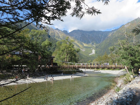 The history of 'Kamikochi', a leading mountainous scenic spot in Japan, dates back to 1896 w