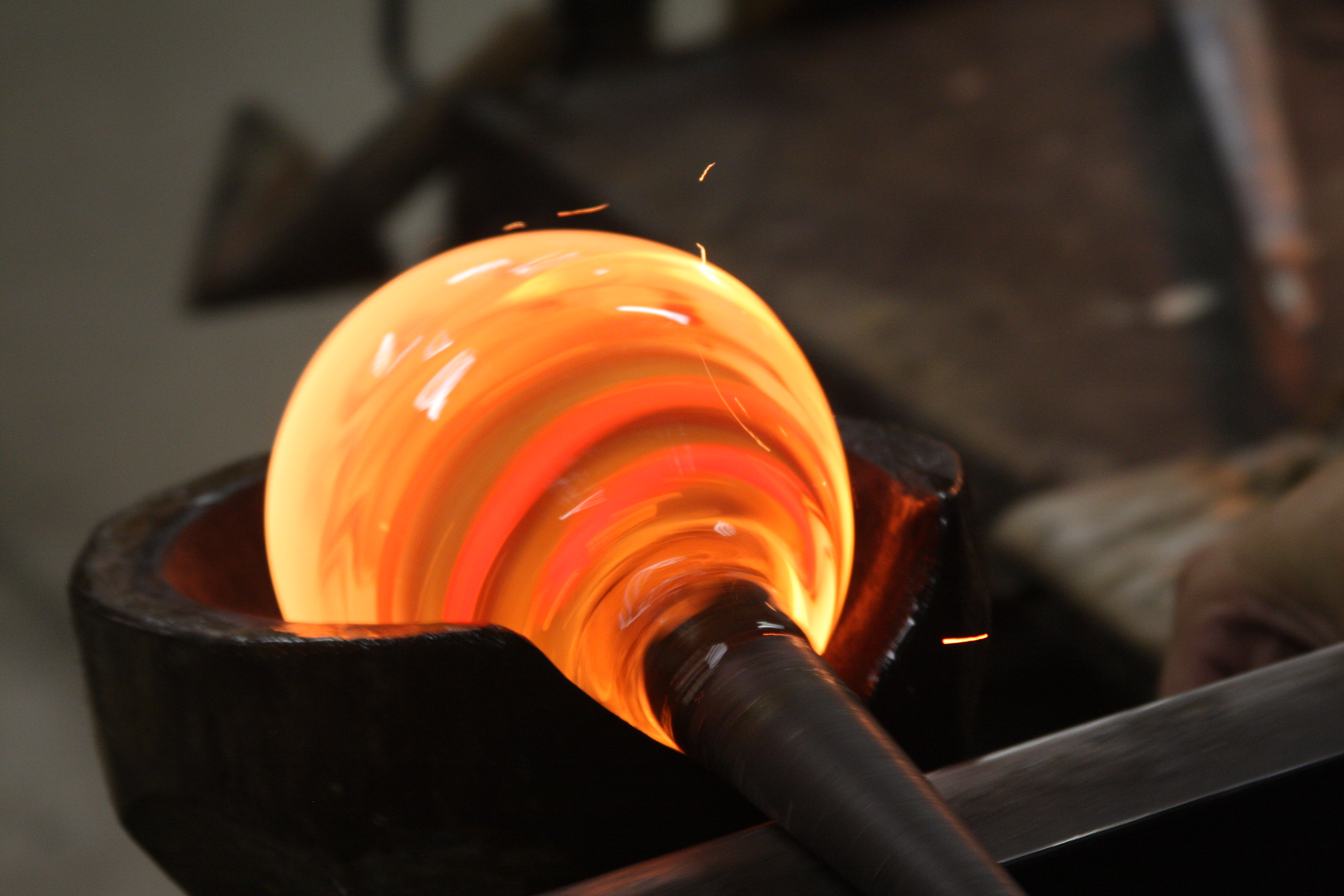 Home Tulsa Glassblowing School
