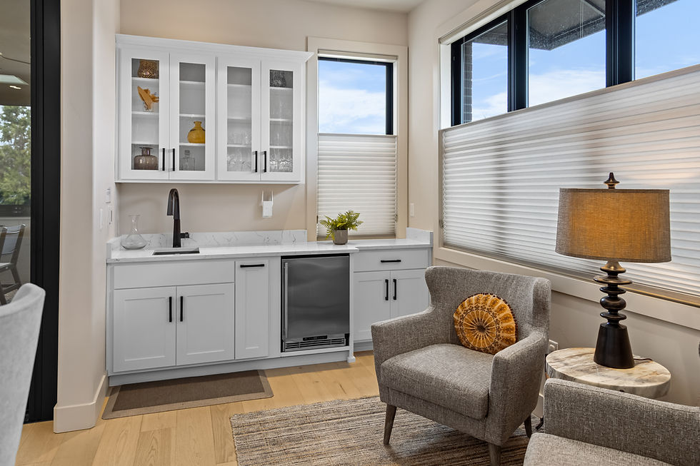 Thumbnail: Plaza North Penthouse - (Downtown Ashland, Sleeps 8)