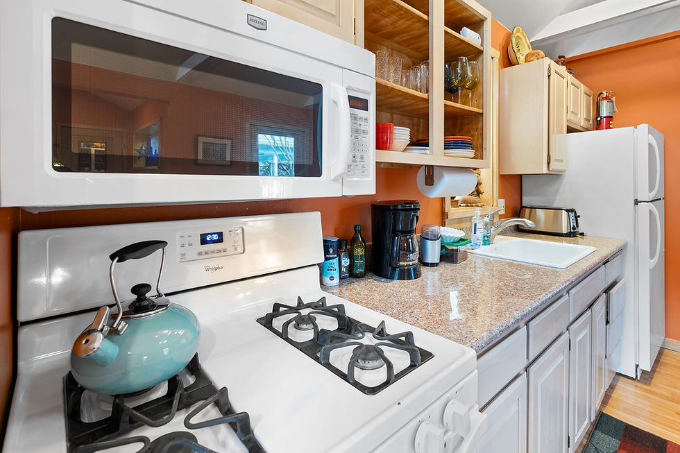Thumbnail: Blue Moon Cottage - (Downtown Ashland, Sleeps 4)