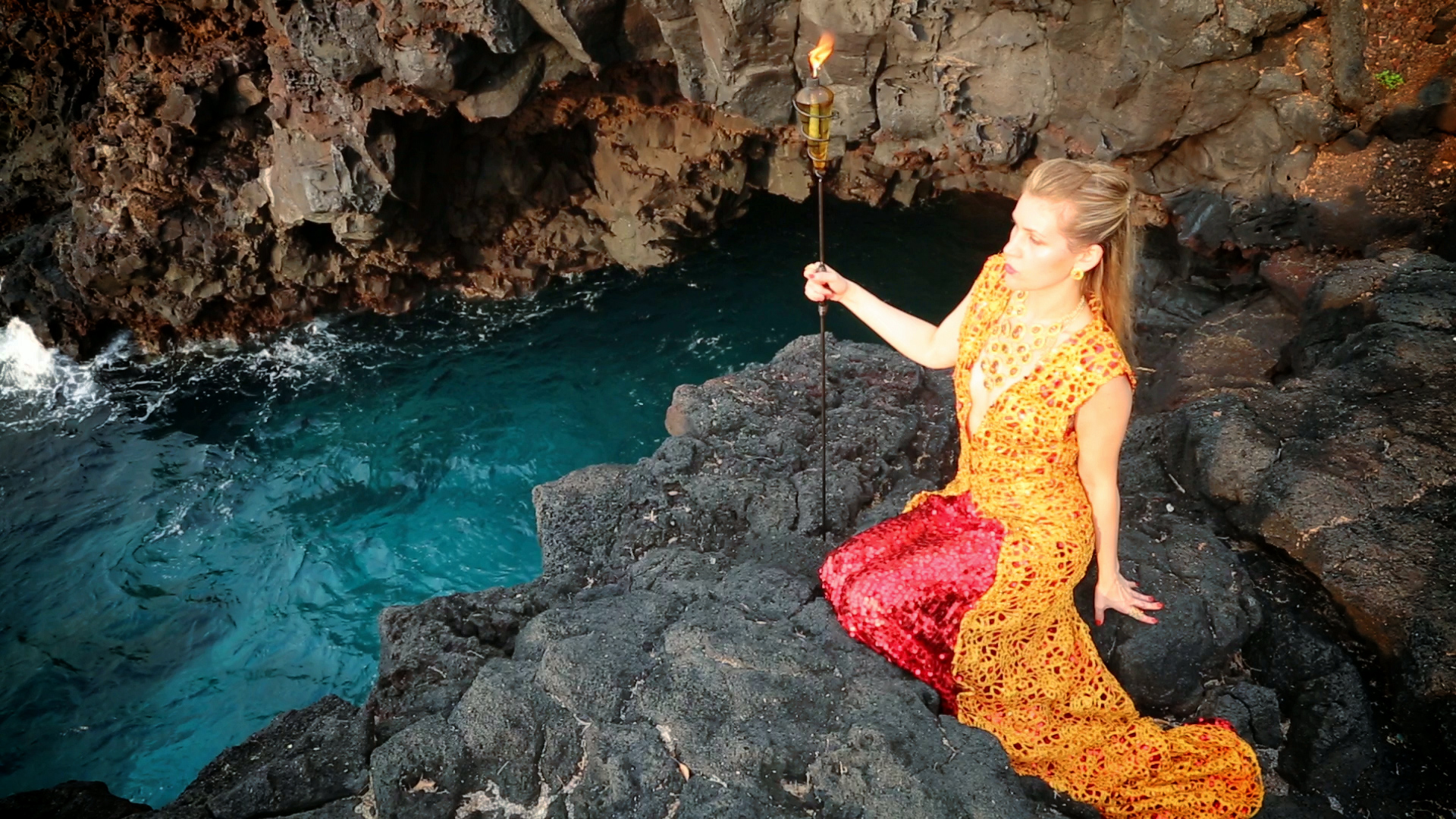 Caitlin McGrath Music Official site