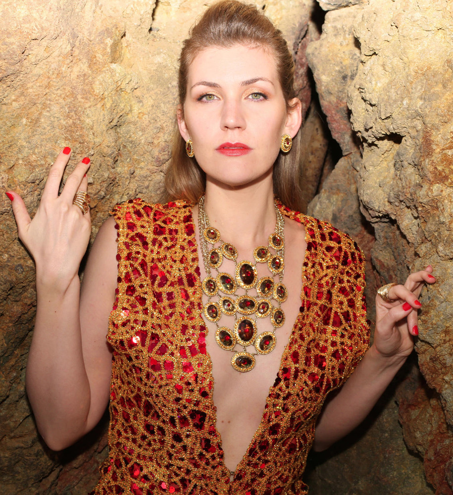 Caitlin McGrath Music Official site