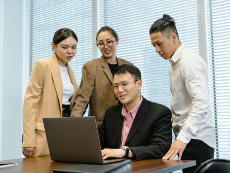 Formation Conseiller Commercial – Et si vous deveniez l'as de la vente que tout le monde veut recruter ?