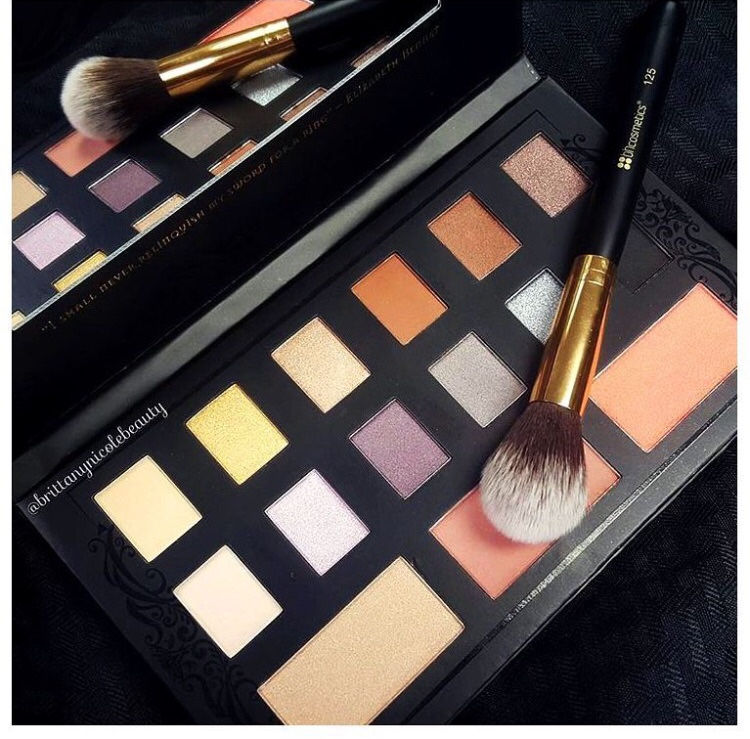 Thumbnail: Bh Cosmetics Silver Strike & Gold Rush - 15 Color Eyeshadow & Cheeks Palettes