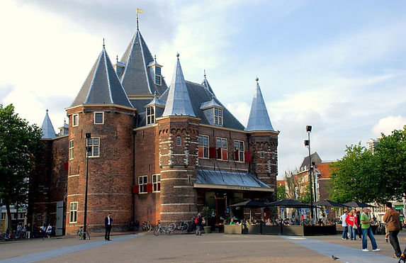 Waag 2.jpg