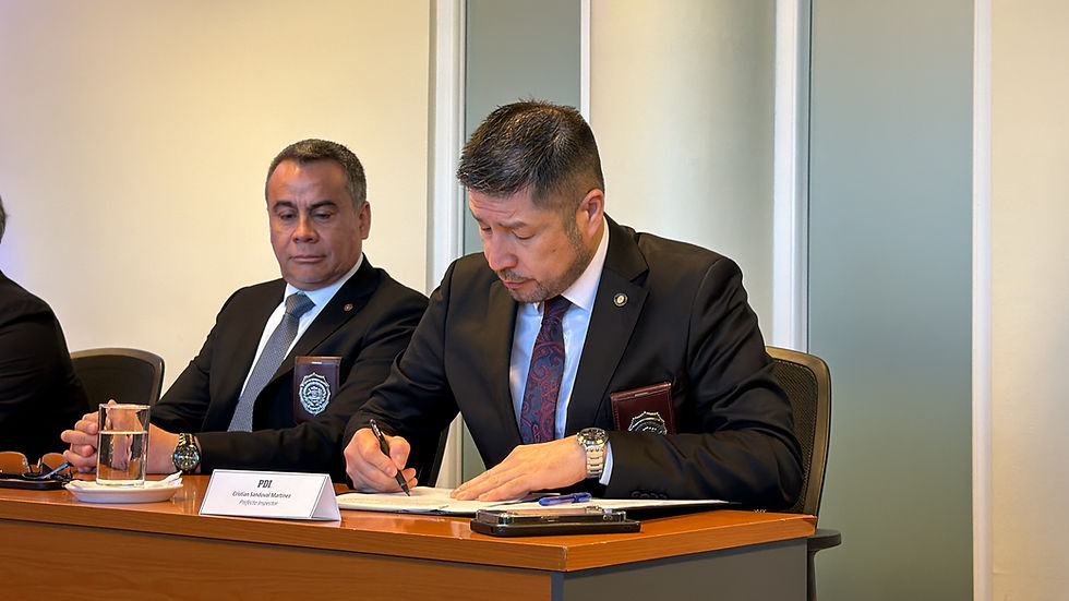 Cambio de mando PDI Aysén: Prefecto Inspector Cristian Sandoval Martínez asume como nuevo jefe regional