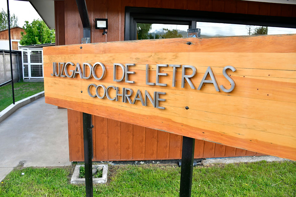 Juzgado de Cochrane acoge demanda subsidiaria de constructora a cargo de ejecución de red sanitaria en Caleta Tortel