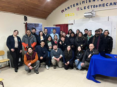 Estudiantes del CFT Estatal de Aysén reciben capacitación especializada sobre infraestructuras marítimas en centros de cultivo