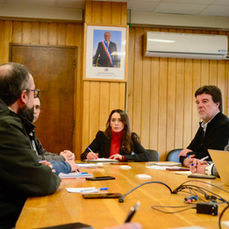 Autoridades coordinan acciones para enfrentar la contaminación atmosférica en Aysén