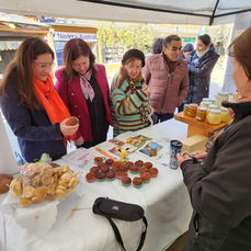 Agrupación Apipatagonia se capacita y adquiriere equipamiento para presentarse en ferias