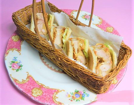 チキンタツタトースト又はサンド修正後.png