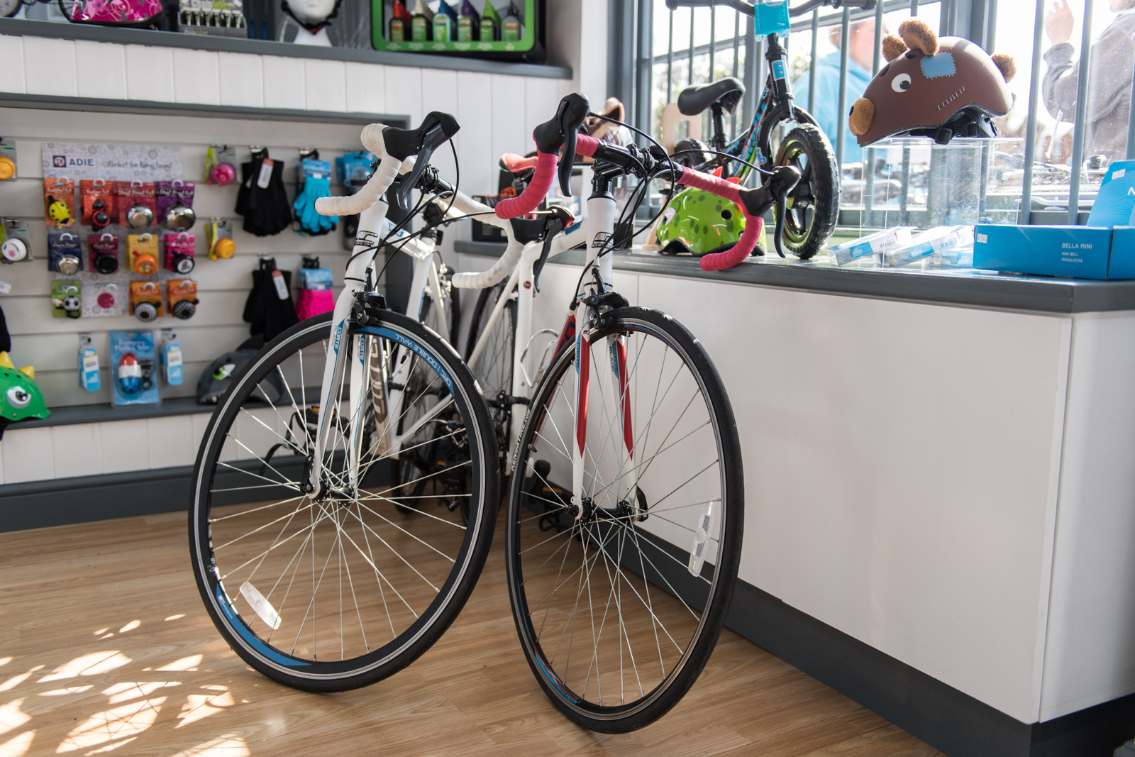 Cycle Hire Ashbourne The Bike Barn Tissington Trail Cycling Peak