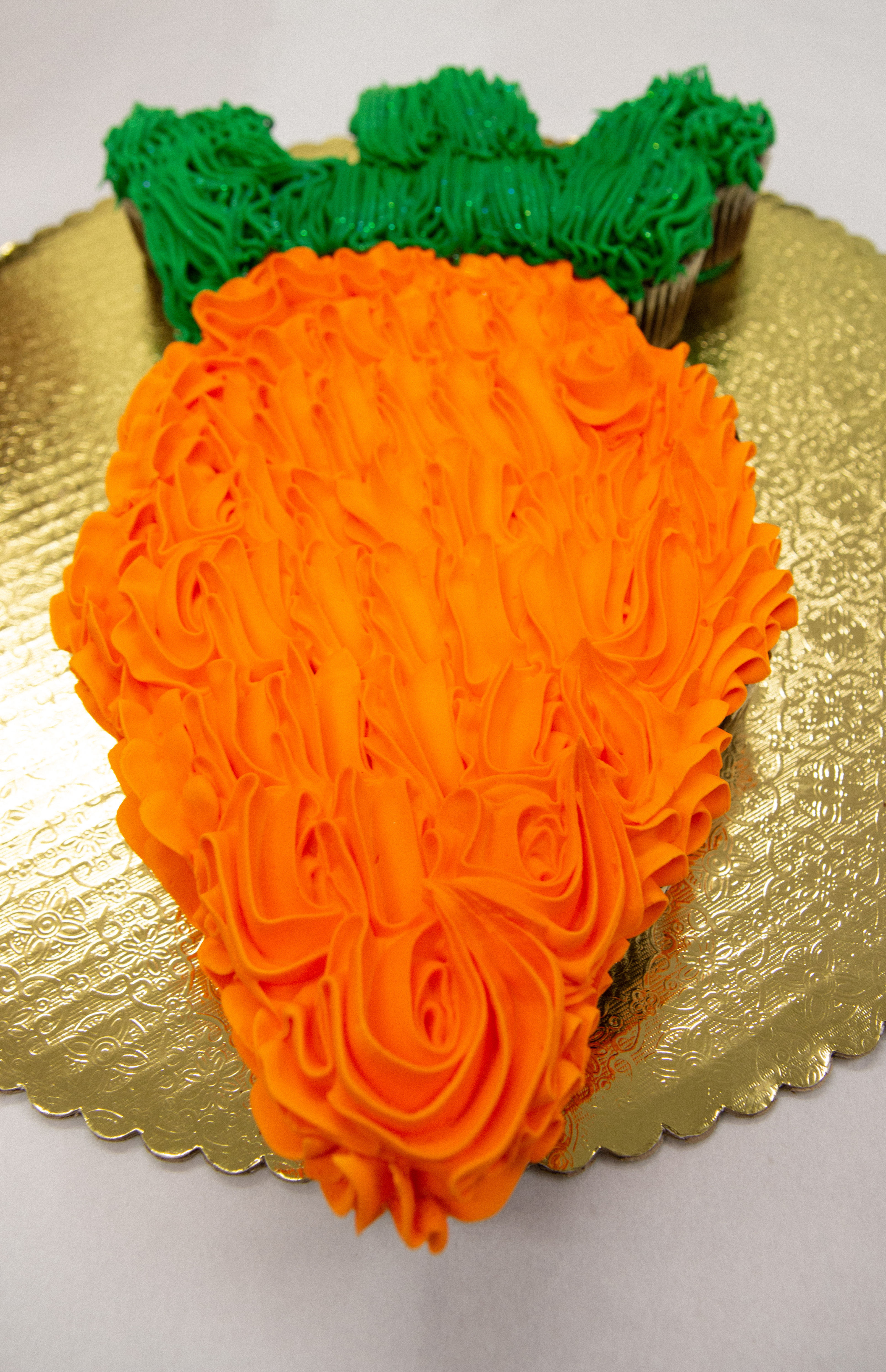 Carrot Shaped Pull-Apart Cupcake