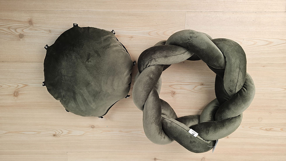 Знімна подушка