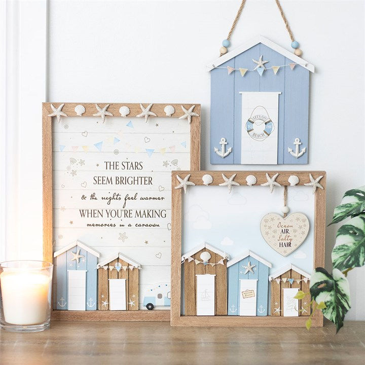 Thumbnail: Beach house themed wall decor