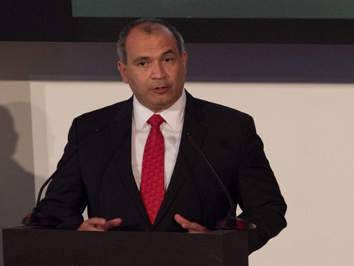 Detienen en EU a Carlos Alberto Treviño, exdirector de Pemex, por corrupción.
