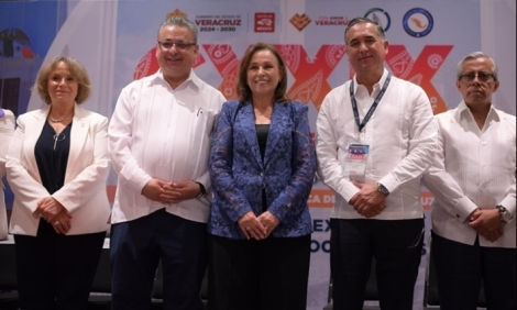 El notariado, garante de la legalidad, confianza y certeza jurídica: Rocío Nahle.