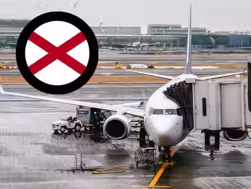 Mexicanos pasan siete horas “atrapados” en un avión que llegó a EE.UU. porque la CBP no estaba disponible