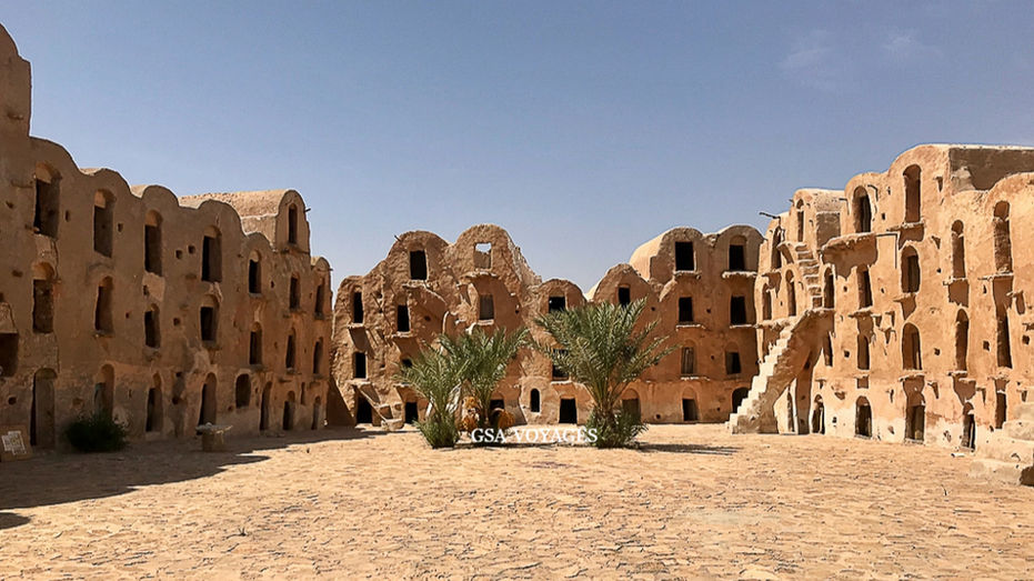 Circuit Sud Tunisien en 4x4 - Le Ksar Ouled Soltane