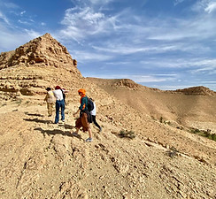 Trekking nel Djebel Dahar e scoperta dei villaggi trogloditi berberi