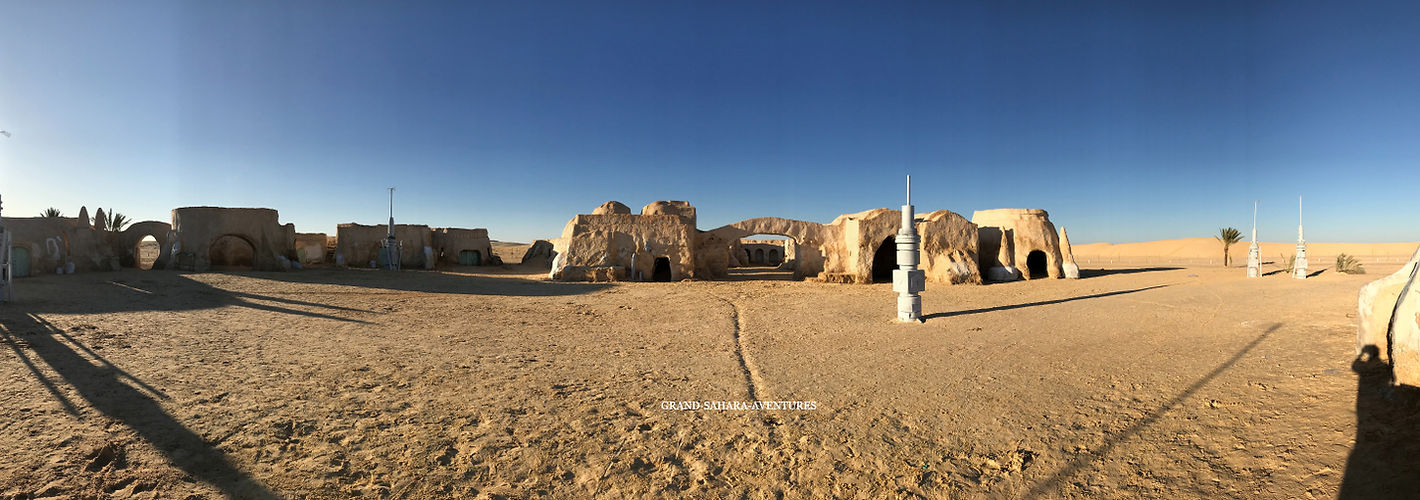 Circuit Star Wars en Tunisie – Décor de Mos Espa à Nefta, planète Tatooine de Star Wars