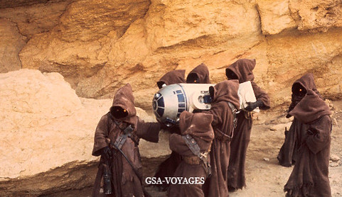 Star Wars filming sites tour in Tunisia: 4 days from Zarzis, including the Sidi Bouhlel canyon, the iconic locations of R2D2 and the Jawas.