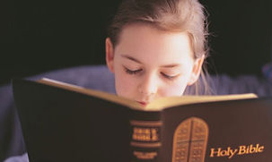 Girl-reading-the-bible-008.jpg